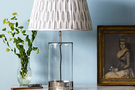 Pooky Classics: the Wisteria glass table lamp