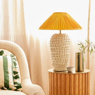 Rechargeable Stucco table lamp in stone ceramic