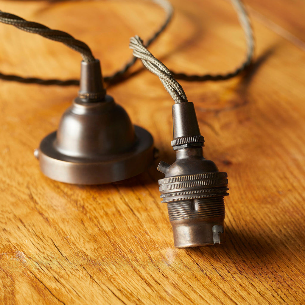 Classic Pendant Light Kit in Antiqued Bronze